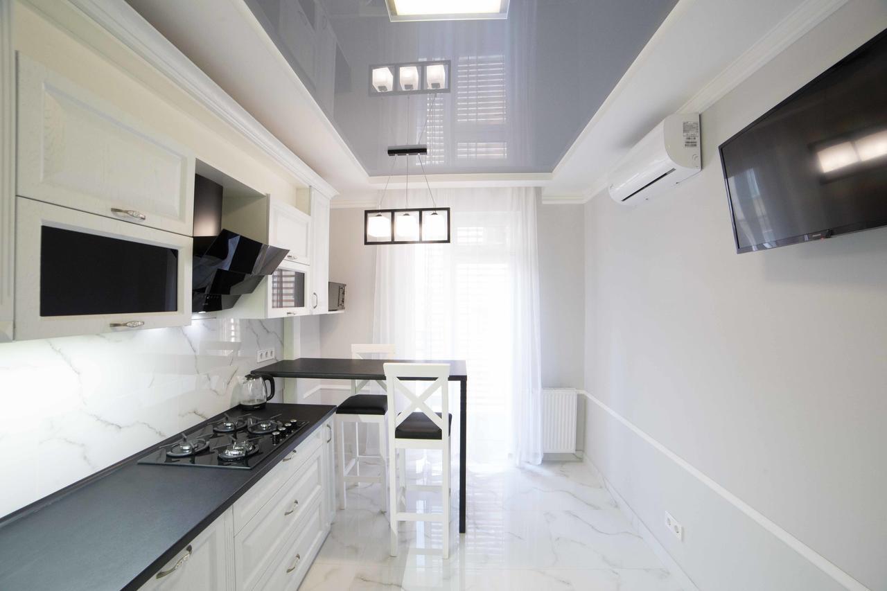 Leogrand Apartments On Kulisha 36 利沃夫 外观 照片